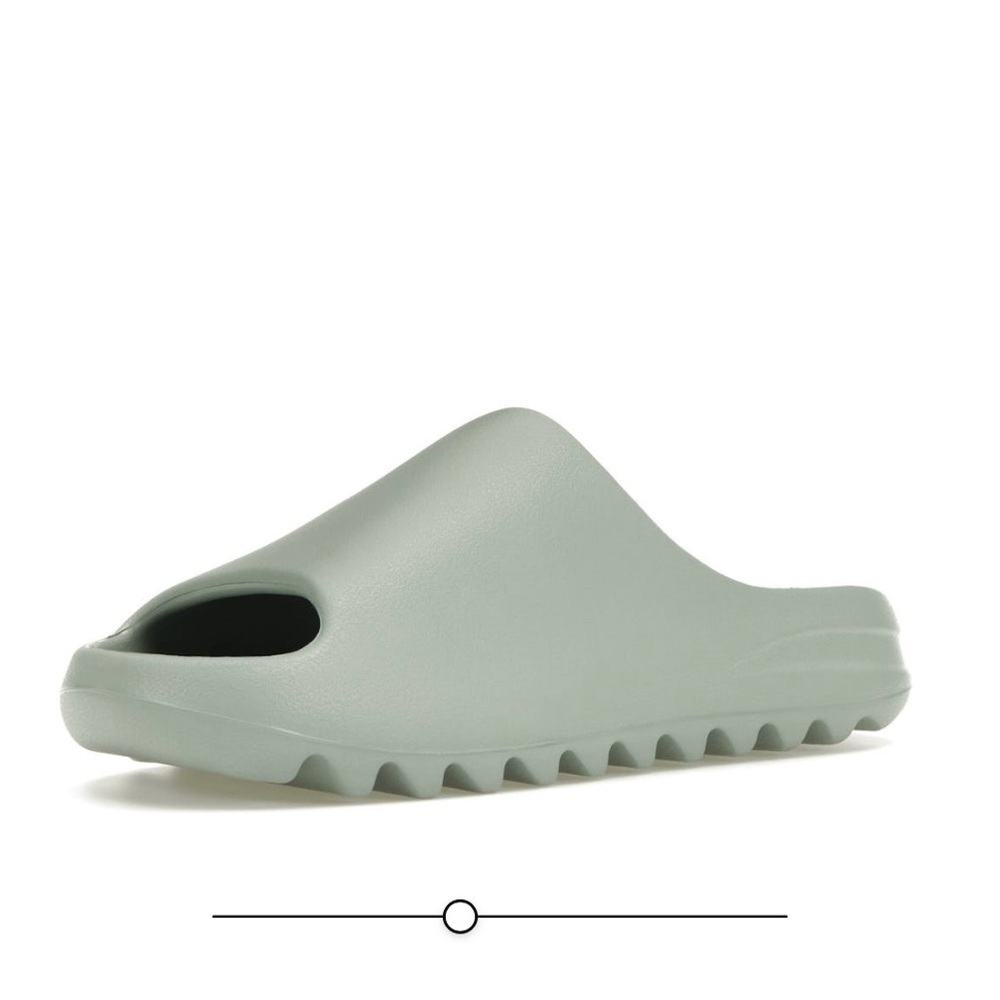 Yeezy Slide